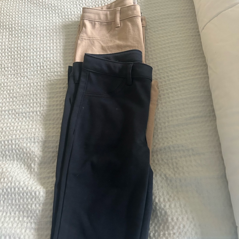 Tapered leg kaki pants with belt loops.  Girls size 8.  Nordstrom’s.